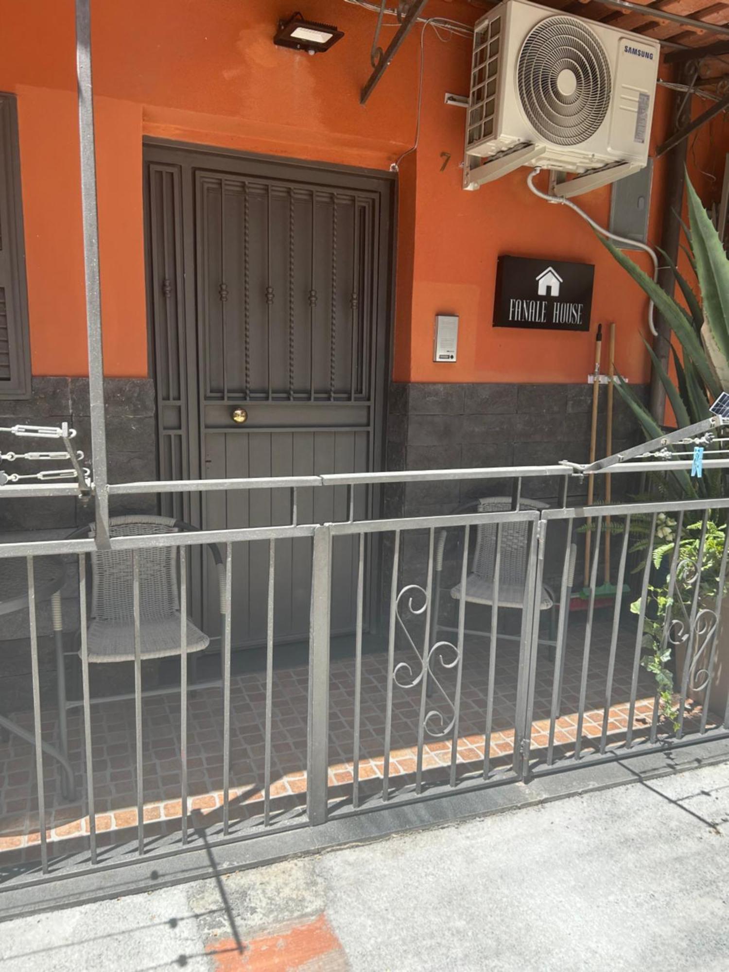 דירות קטאניה Fanale House מראה חיצוני תמונה